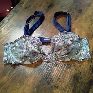 NWOT Victoria's Secret Sexy Flirty 32B Purple/silver Floral Semi-sheer Underwire
